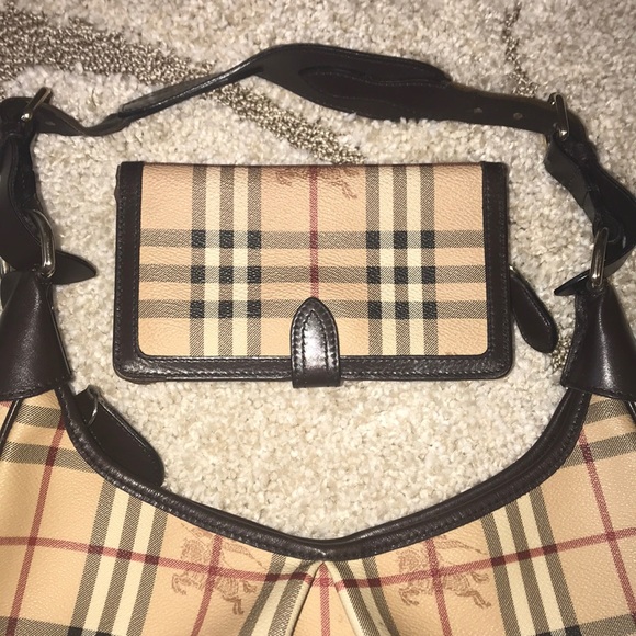 Burberry purse and wallet - Picture 2 of 5